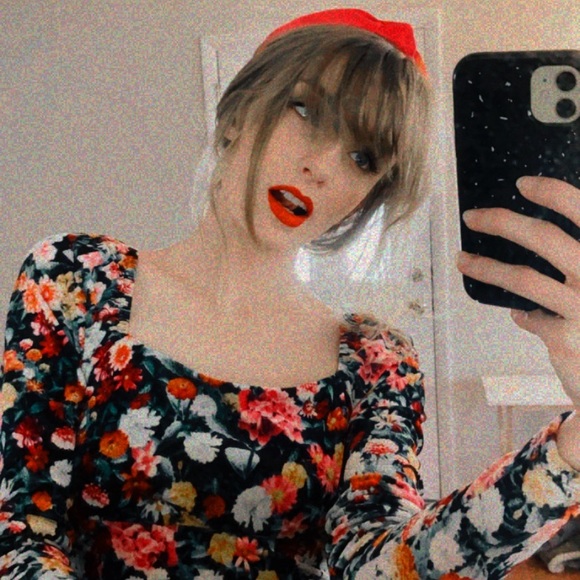 Meet your Posher, Rae✨ - Picture 14 of 16